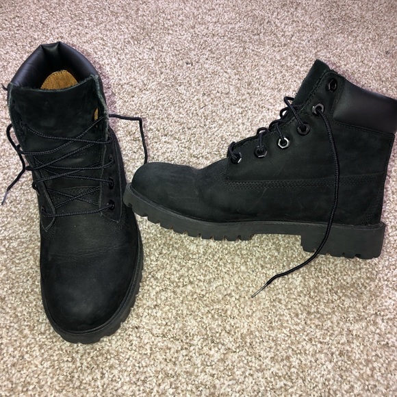 Black Timberlands - Picture 3 of 4